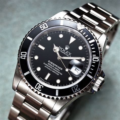 rolex oyster perpetual submariner 1000/t300m|Rolex Submariner watch.